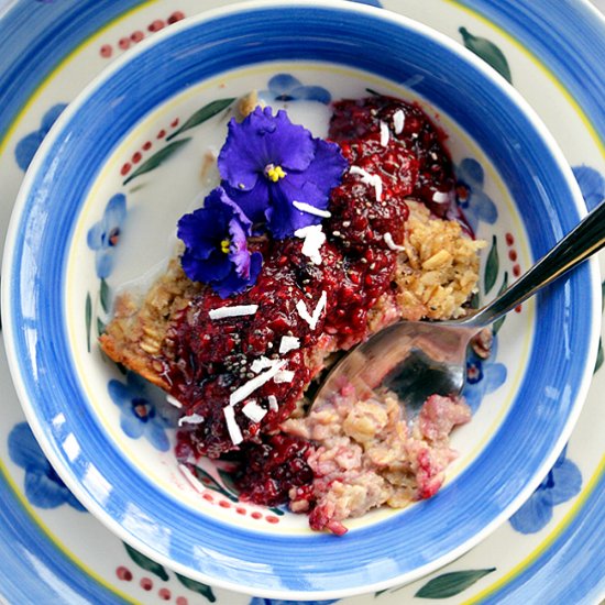 Banana Baked Oatmeal with Berries