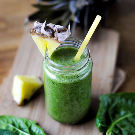 Banana Pineapple Green Smoothie