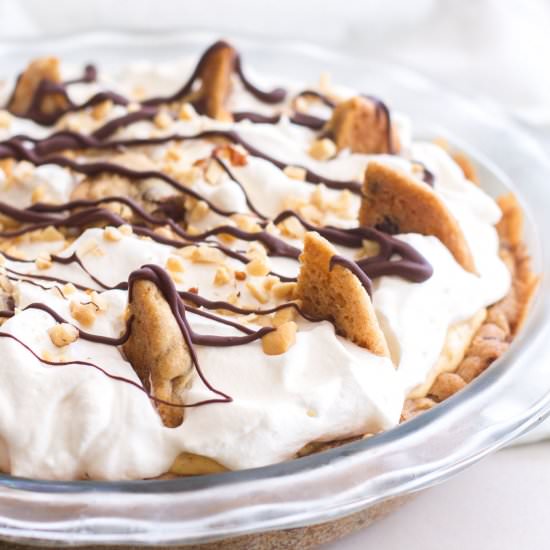 Chocolate Cookie Peanut Butter Pie