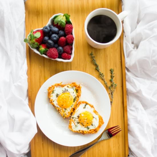 Baked Eggs in Sweet Potato Crust