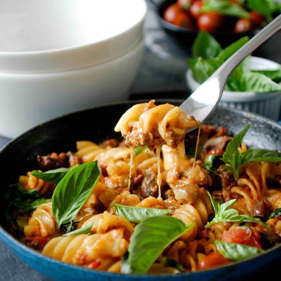 One Pot Beef & Basil Pasta