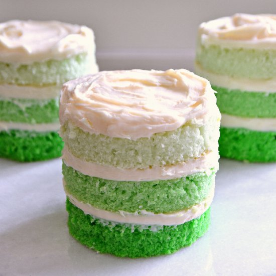 St. Patrick’s Day Mini Ombre Cakes