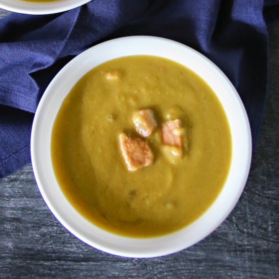 Slow Cooker Split Pea Soup