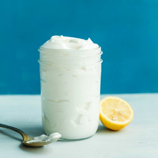 Easy Vegan Mayo with Aquafaba