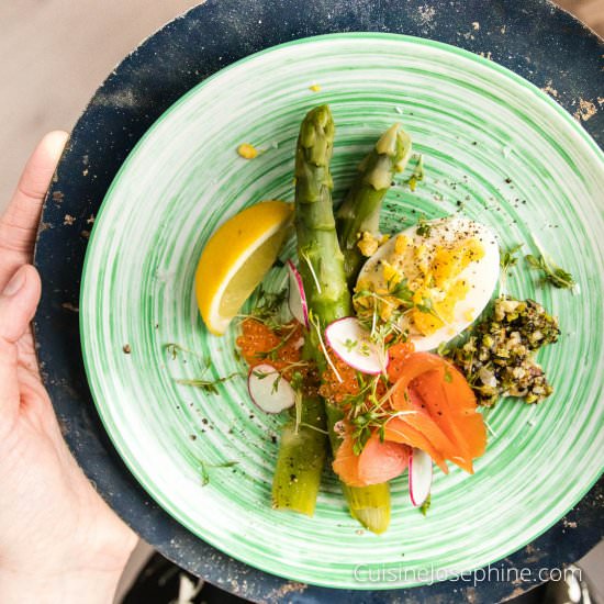 Mimosa Eggs with Smoked Salmon