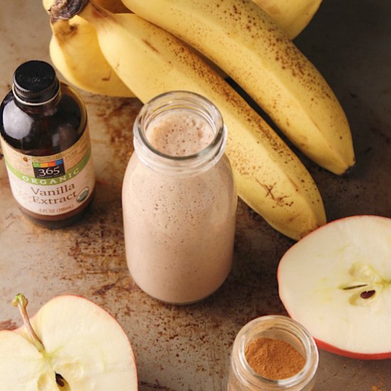 Vegan Cinnamon Apple Smoothie