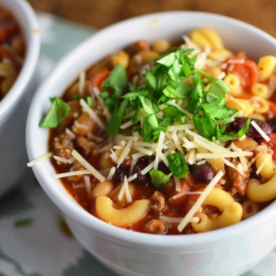 Hearty Pasta e Fagioli