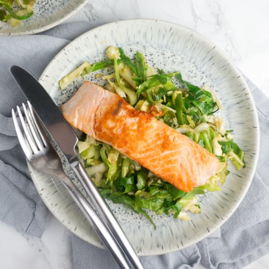 Pan-fried Salmon & Garlic Soy Green