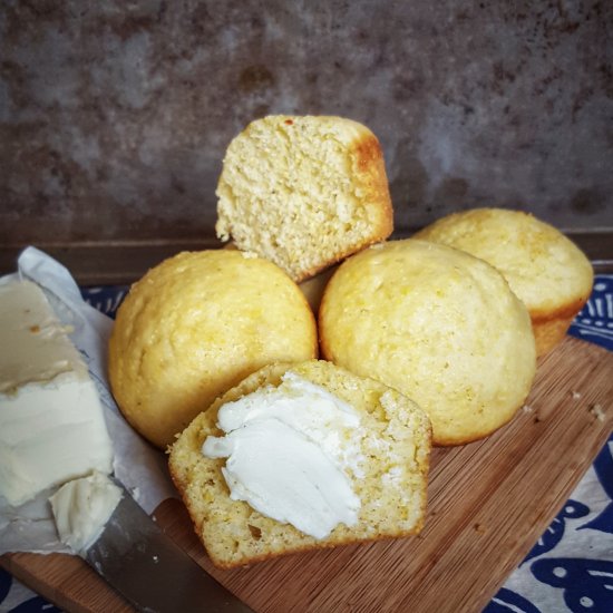 Buttery Warm Southern CornBread