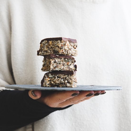 Scrumptious Quinoa Energy Bites