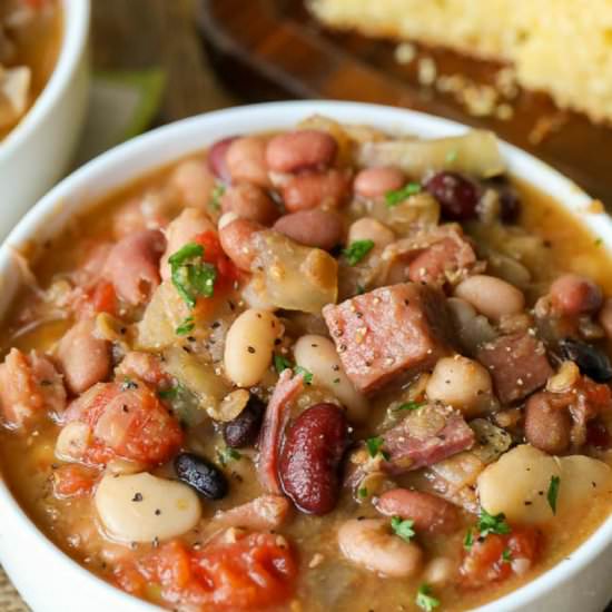 Slow Cooker Ham and Bean Soup