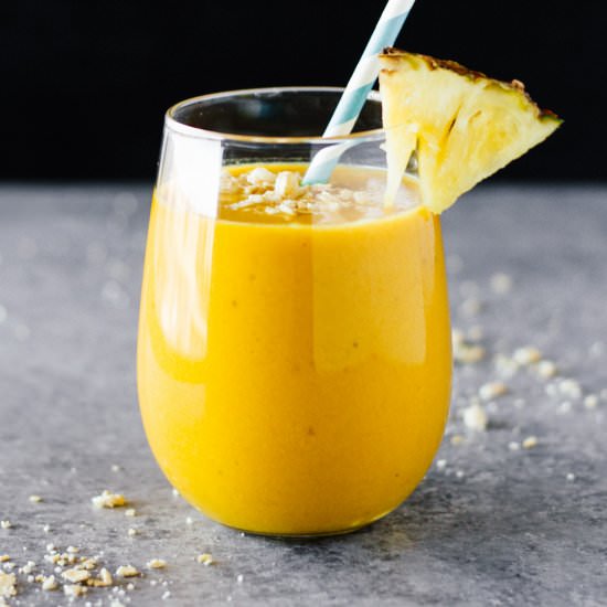 Pineapple Turmeric Smoothie