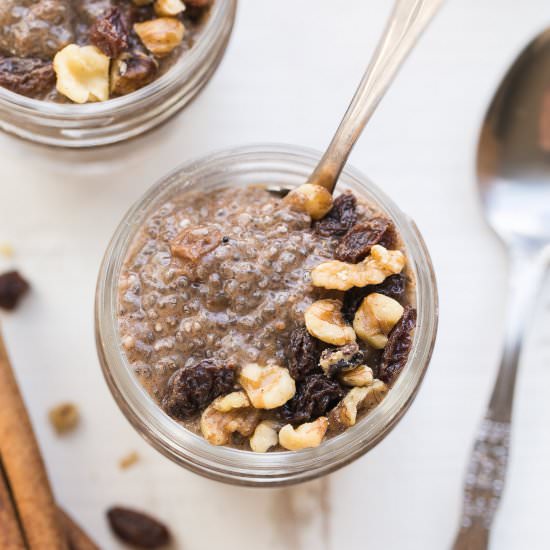 Cinnamon Raisin Chia Pudding