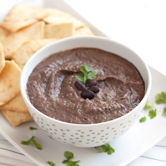 Easy Black Bean Hummus (No Tahini)