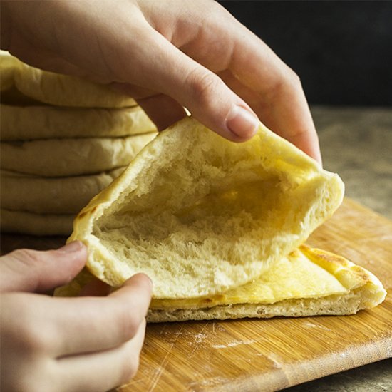 Homemade Greek Pita Bread