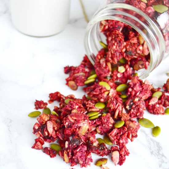 Beet-Ginger Granola with Superfoods