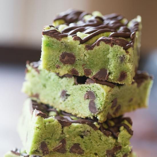 Mint Chocolate Chip Blondies