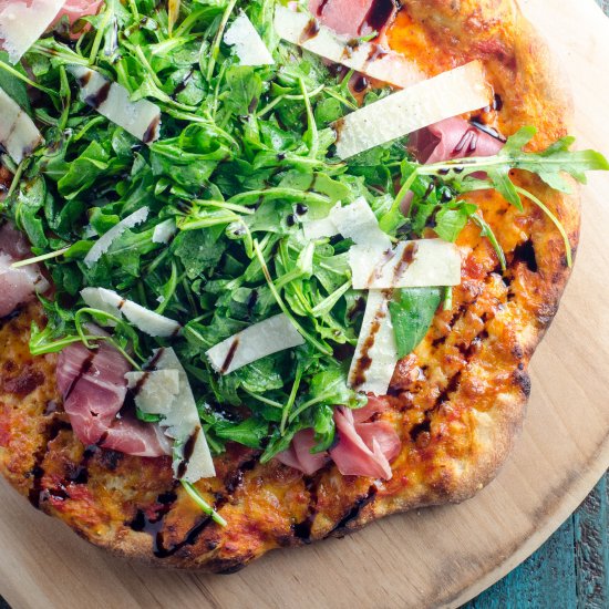 Prosciutto and Arugula Pizza