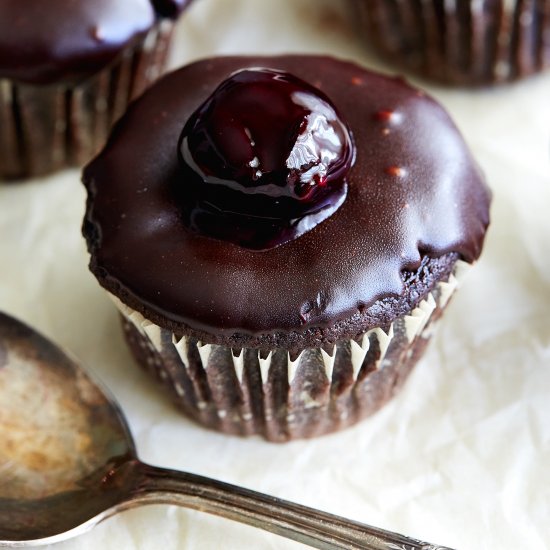 Chocolate Cherry Cupcakes