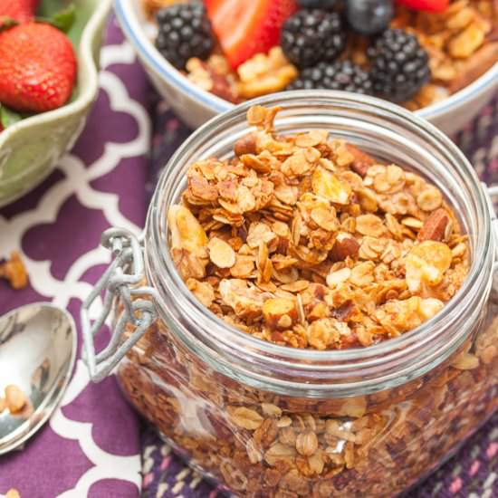 Vanilla-Almond Granola