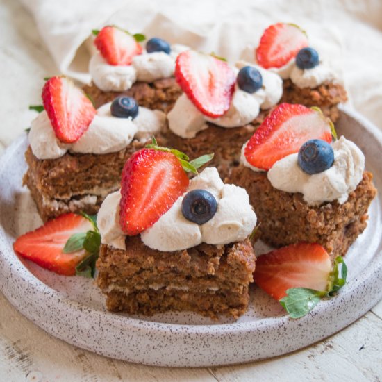 1 Bowl Carrot Cake Slices