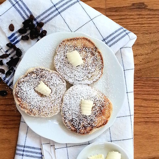 Small Raisin Dessert Pancakes