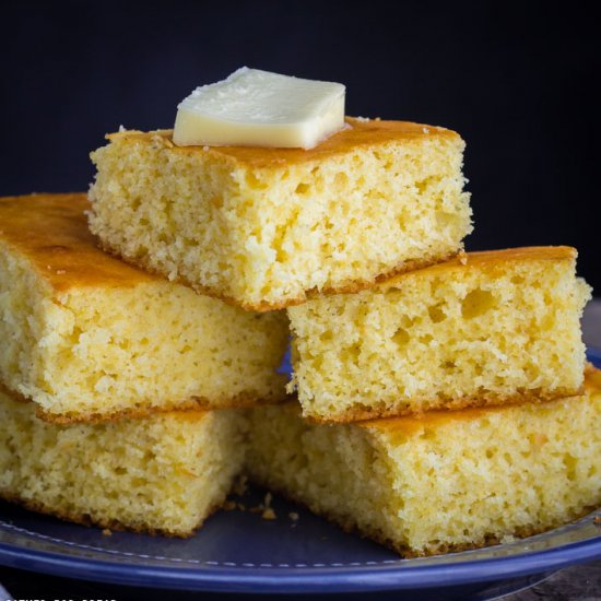 Homemade Yellow Corn Bread