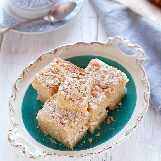 Cashew Caramel Bars