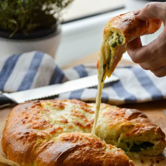 Spinach & Cheese Stuffed Bread