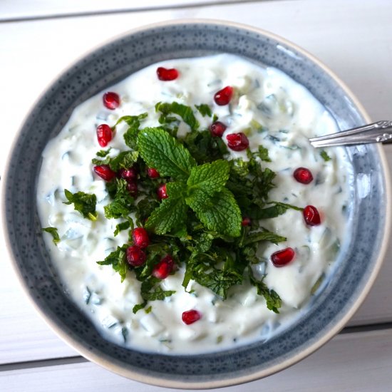 Persian Cucumber & Mint Yogurt Dip