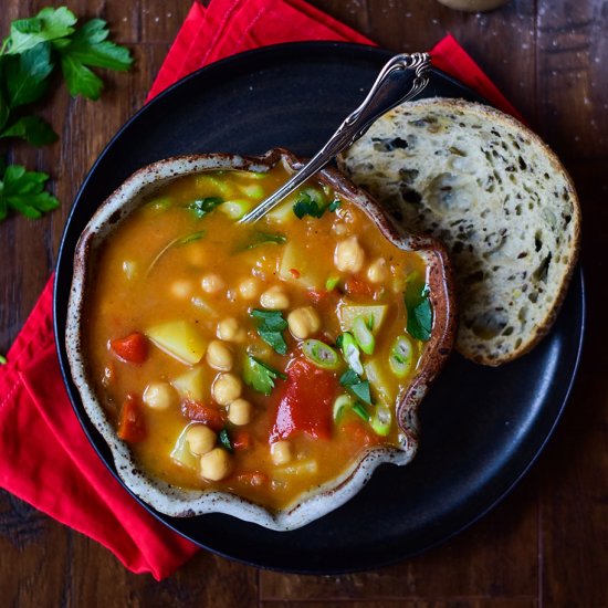 Roasted Red Pepper & Chickpea Soup