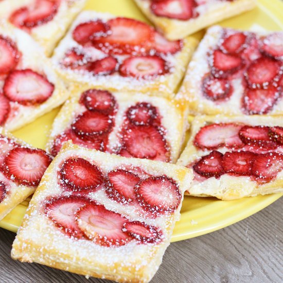 Strawberry Cream Cheese Tarts