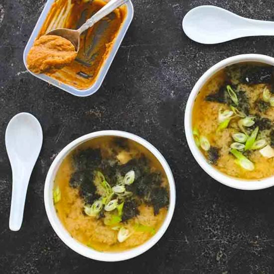 Easy 15-minute Miso Soup