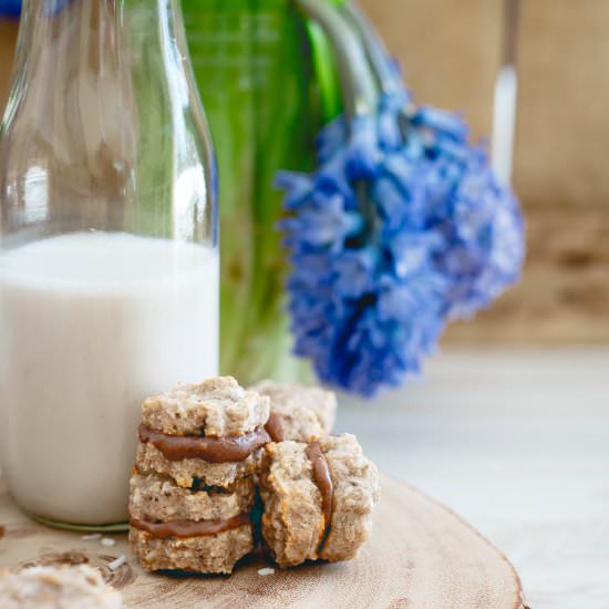 Banana Macaroon Sandwich Cookies