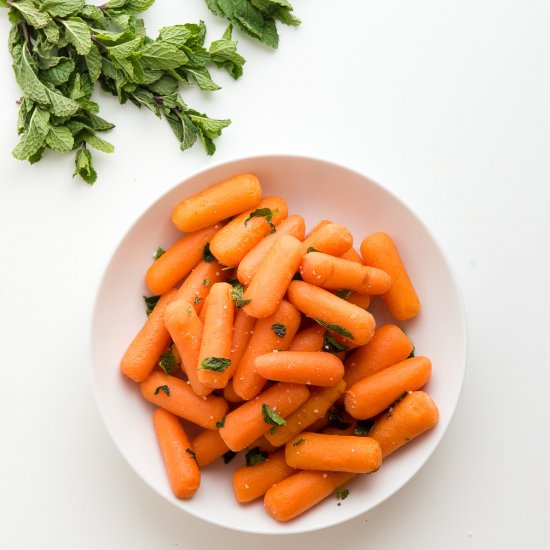 Instant Pot Baby Carrots with Mint