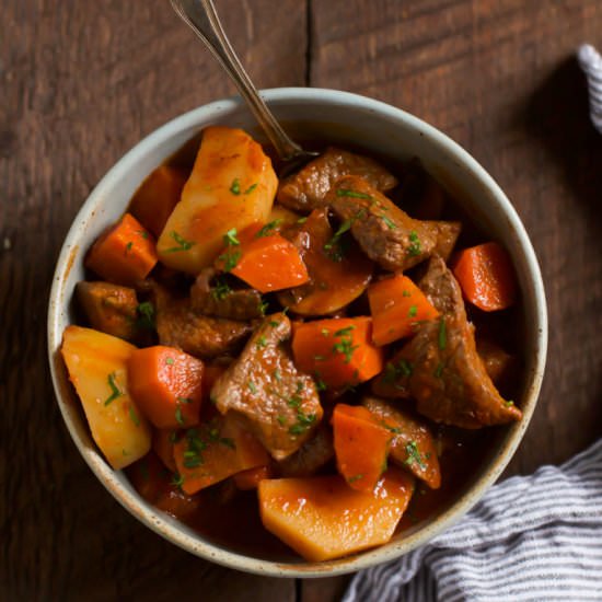 Slow Cooker Red Wine Beef Stew