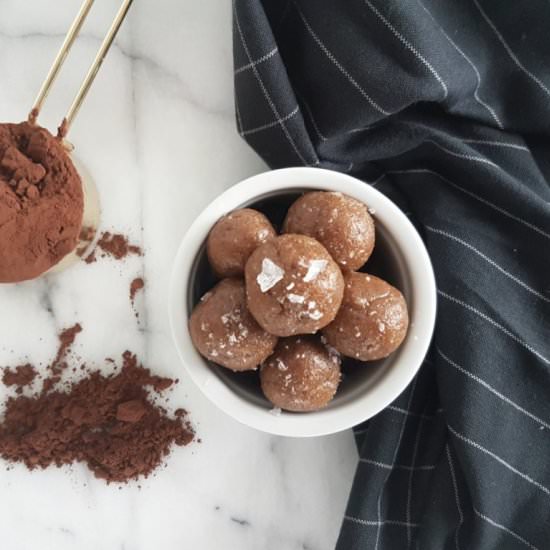 Salted Caramel Energy Balls