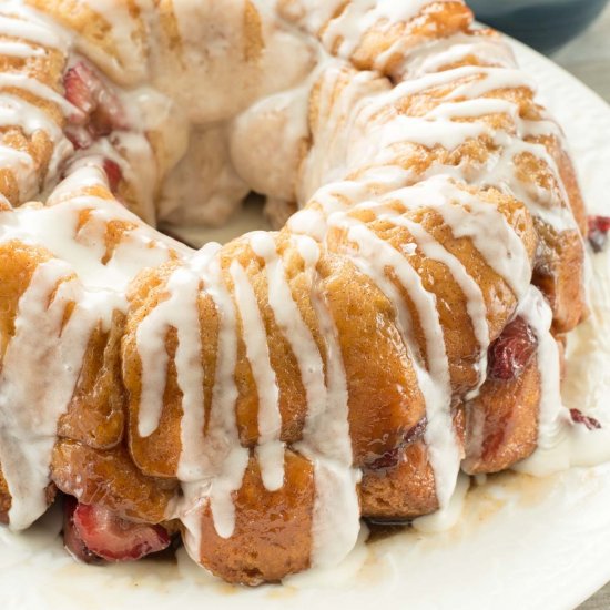 Strawberry Monkey Bread