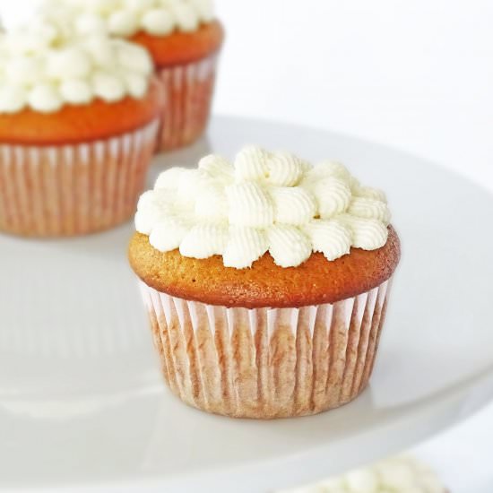 Honey Cupcakes with Honey Frosting