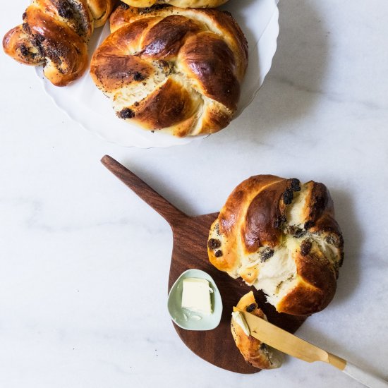 Poppy Seed Marzipan Buns