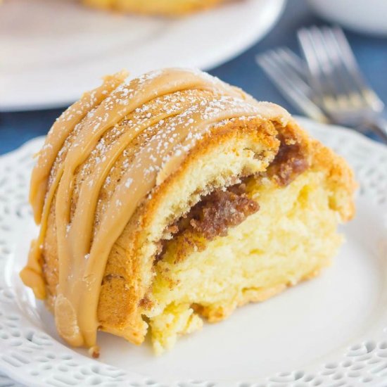 Cinnamon Streusel Butter Cake