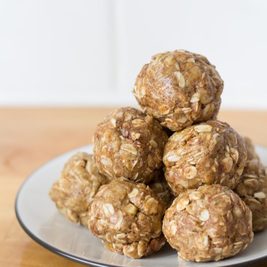 Cinnamon Nut Energy Bites