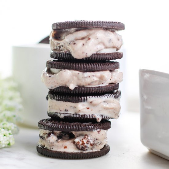 Mini Oreo Ice Cream Sandwich