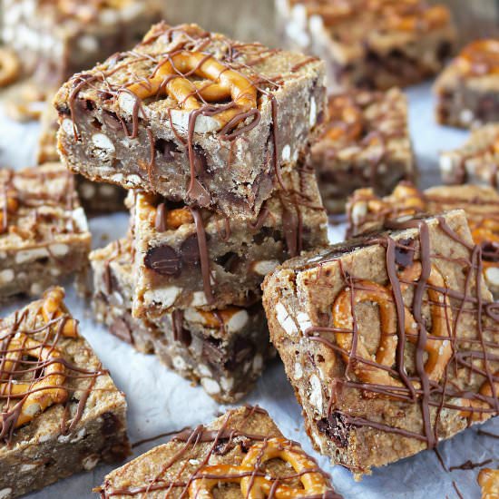 Blender Chocolate Pretzel Bars