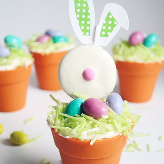 Adorable Easter Bunny Cupcakes