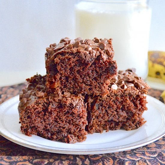 Banana Chocolate Snack Bars