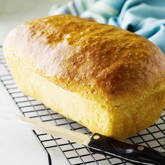 Einkorn Milk and Honey Bread