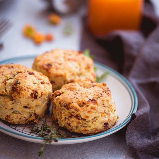 Bacon and cheddar scones