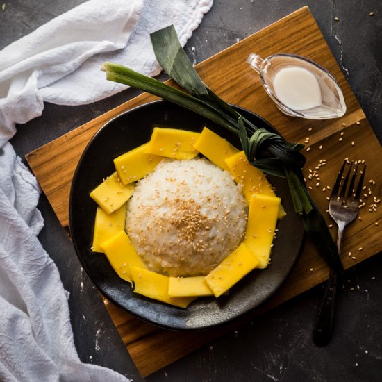 Coconut Sticky Rice with Mango