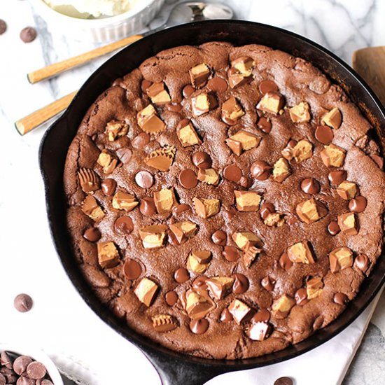 Dark Choc PB Skillet Cookie